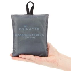 FRILUFTS MICROFIBRE TOWEL - Reisehandtuch Rot -Frilufts 5637686095 d microfibre towel frilufts 24